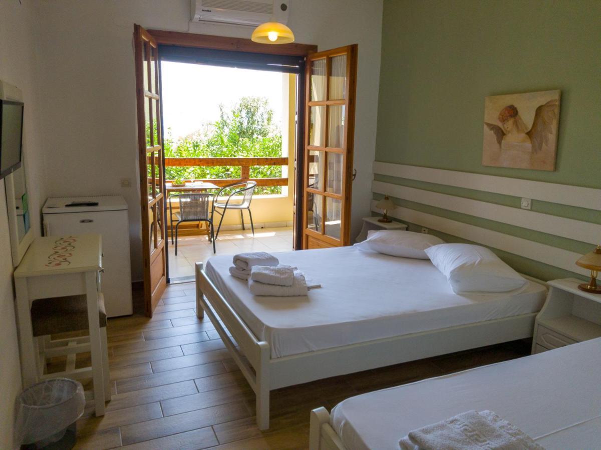 Mikro Βeach Ηotel Exterior foto