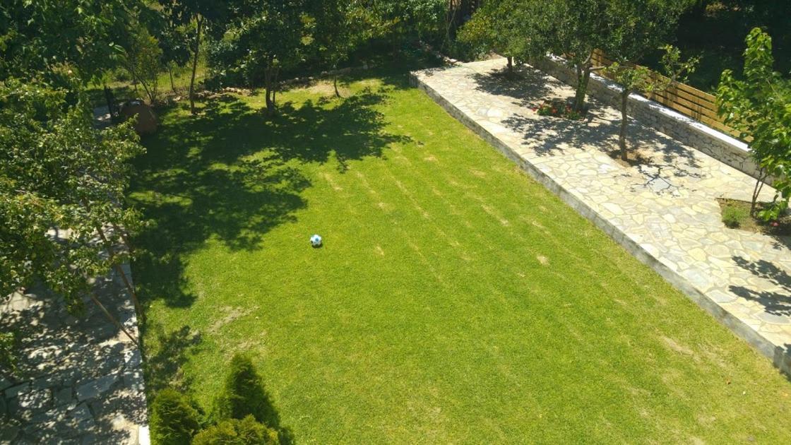 Mikro Βeach Ηotel Exterior foto